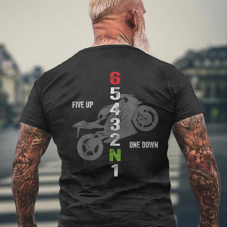 Motorcycle Gear Pattern - เสื้อยืดแขนสั้นลายพิมพ์ด้านหลังสำหรับนักขี่มอเตอร์ไซค์ชาย รุ่น One Down Five Up